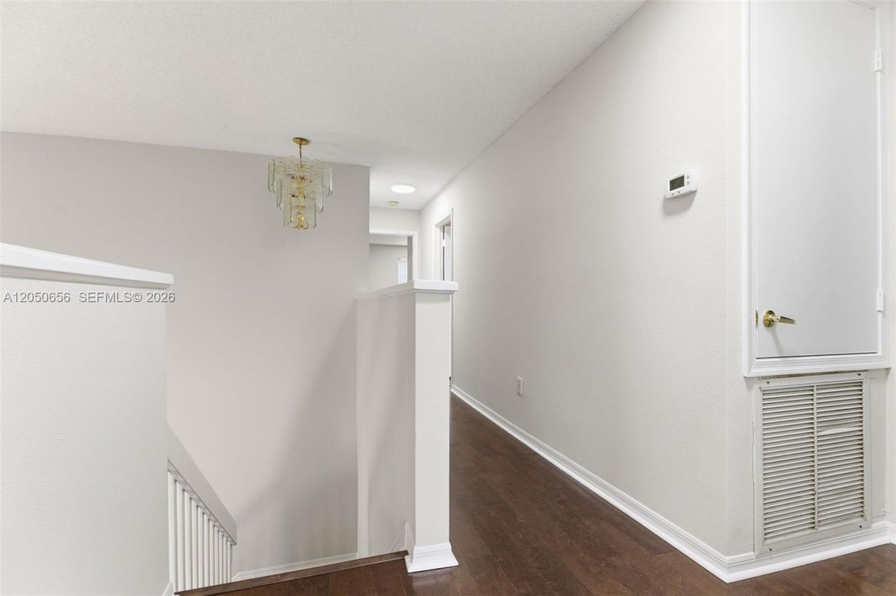 1273 NW 192nd Ter, Pembroke Pines, FL 33029 Photo
