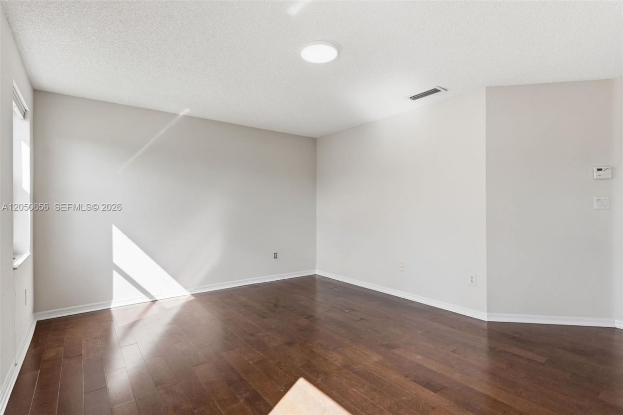 1273 NW 192nd Ter, Pembroke Pines, FL 33029 Photo