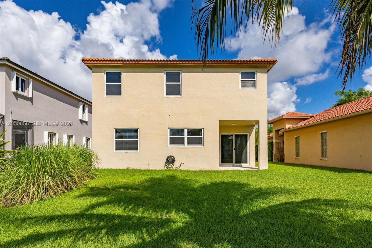 1273 NW 192nd Ter, Pembroke Pines, FL 33029 Photo