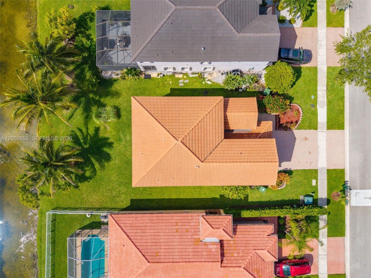 1273 NW 192nd Ter, Pembroke Pines, FL 33029 Photo