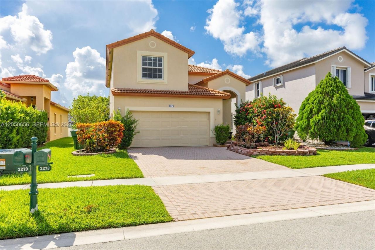 1273 NW 192nd Ter, Pembroke Pines, FL 33029 Photo
