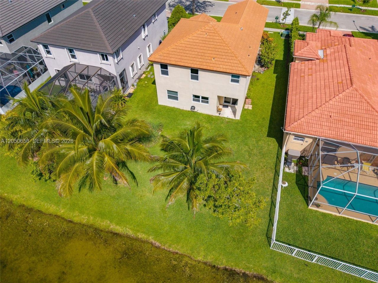 1273 NW 192nd Ter, Pembroke Pines, FL 33029 Photo