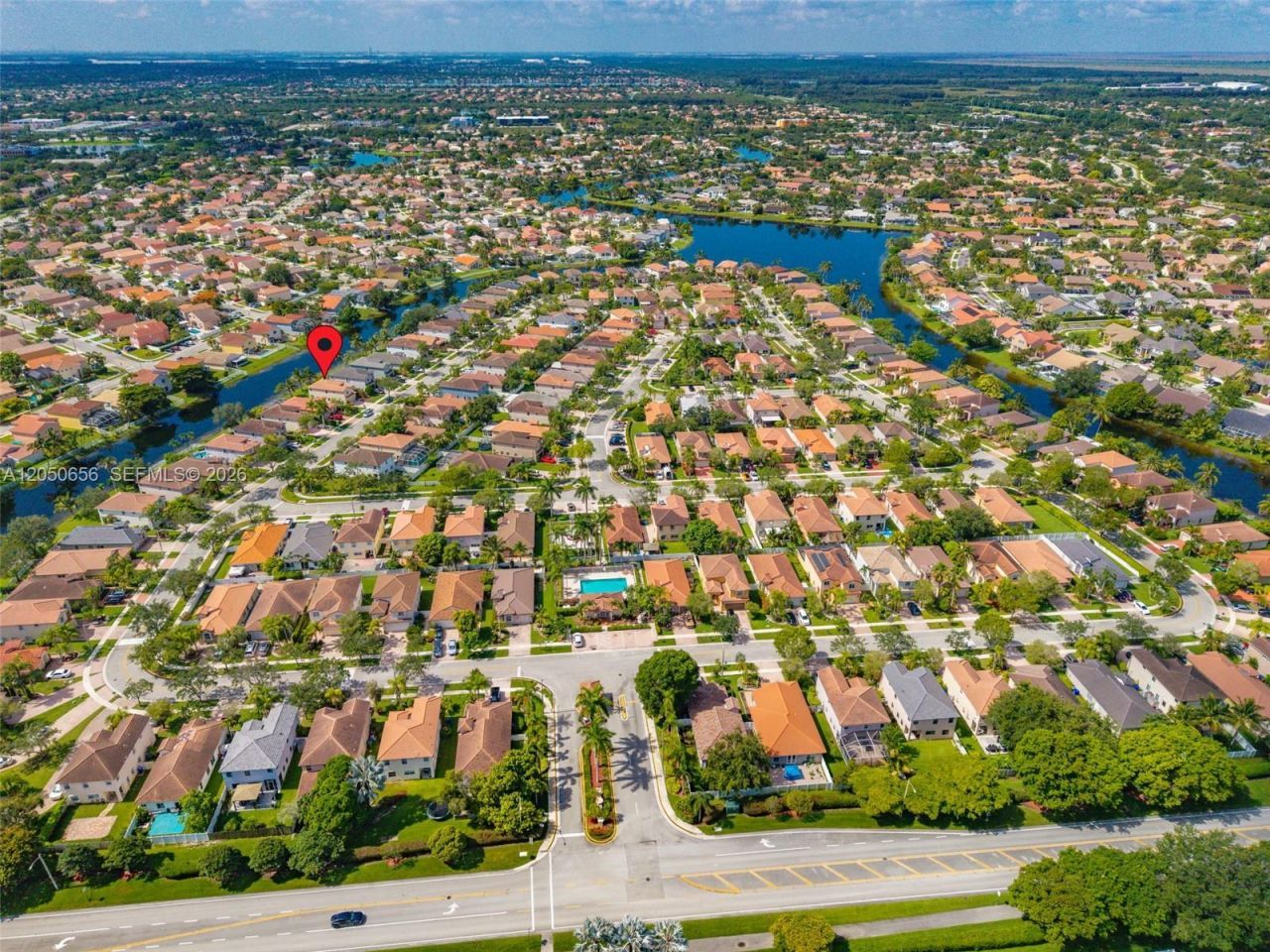 1273 NW 192nd Ter, Pembroke Pines, FL 33029 Photo
