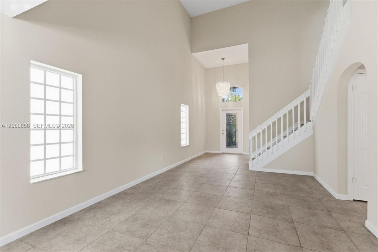 1273 NW 192nd Ter, Pembroke Pines, FL 33029 Photo