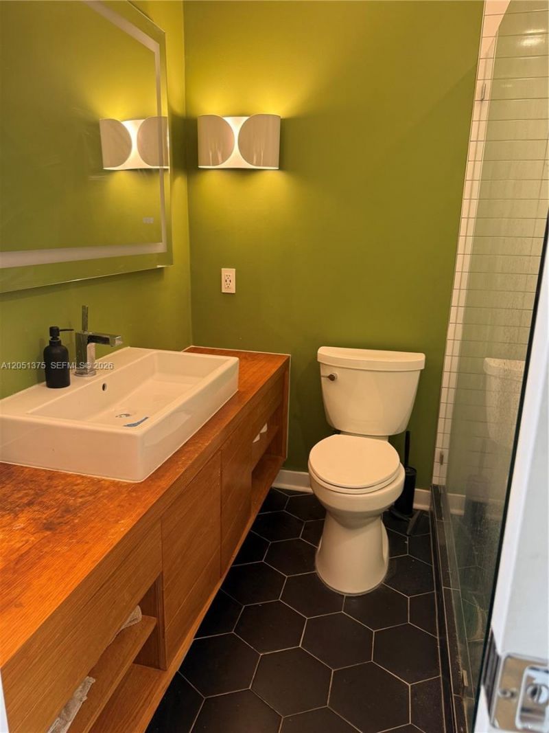 1457 Meridian Ave , Unit 203, Miami Beach, FL 33139 Photo