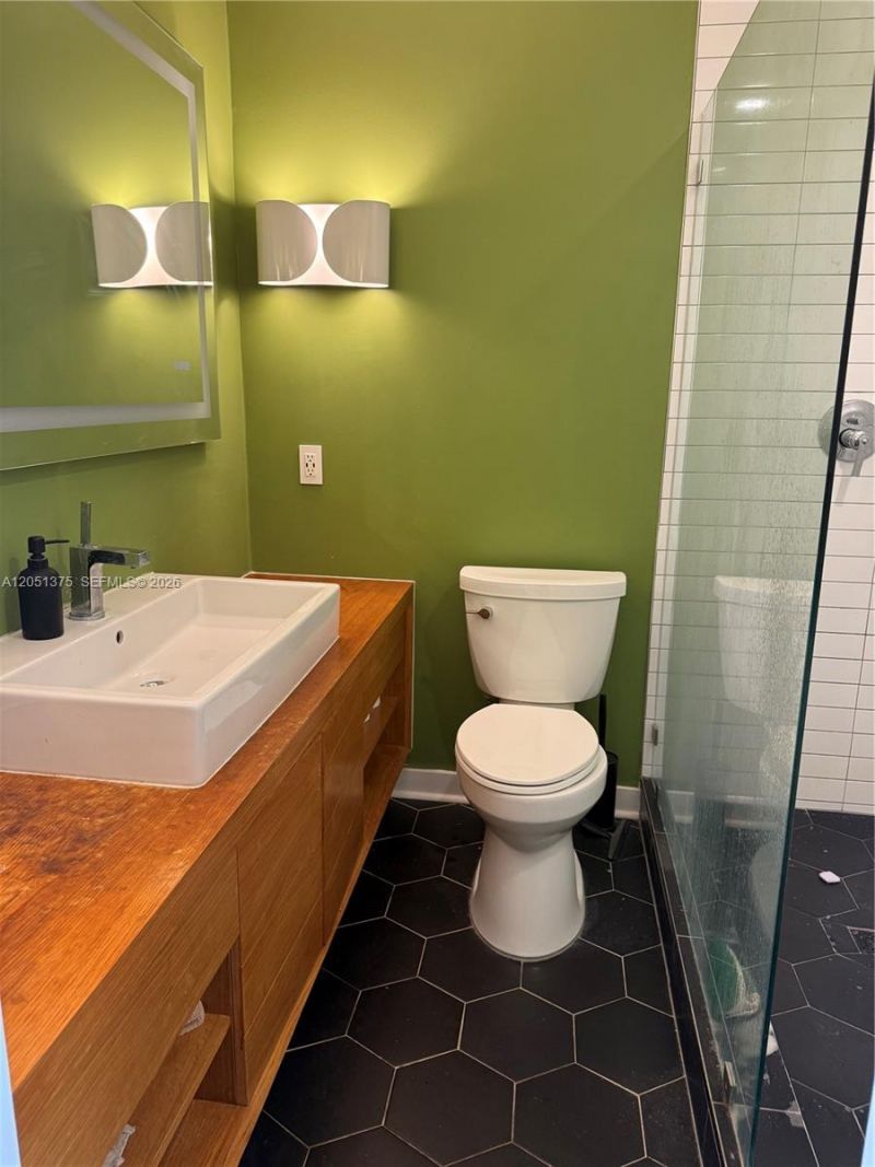 1457 Meridian Ave , Unit 203, Miami Beach, FL 33139 Photo