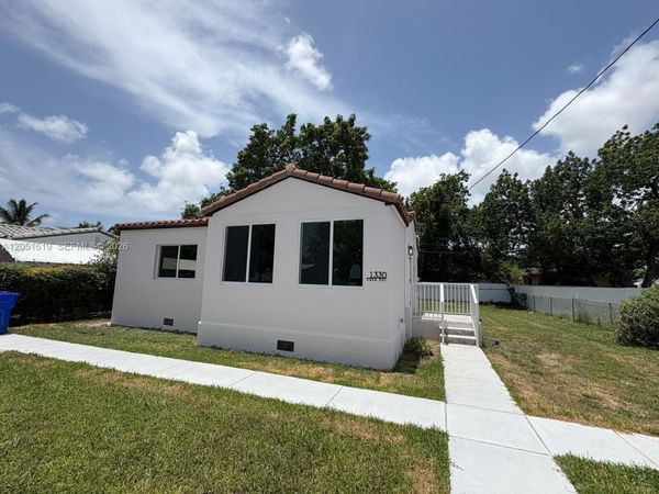 Unit 1330, Miami, FL 33142