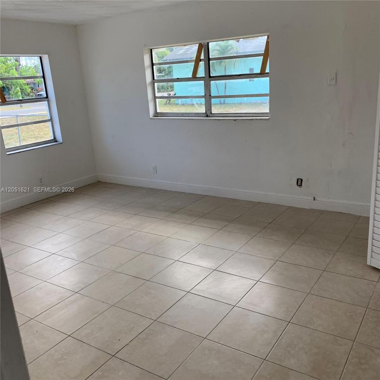 308 NW 9th St, Hallandale Beach, FL 33009 Photo