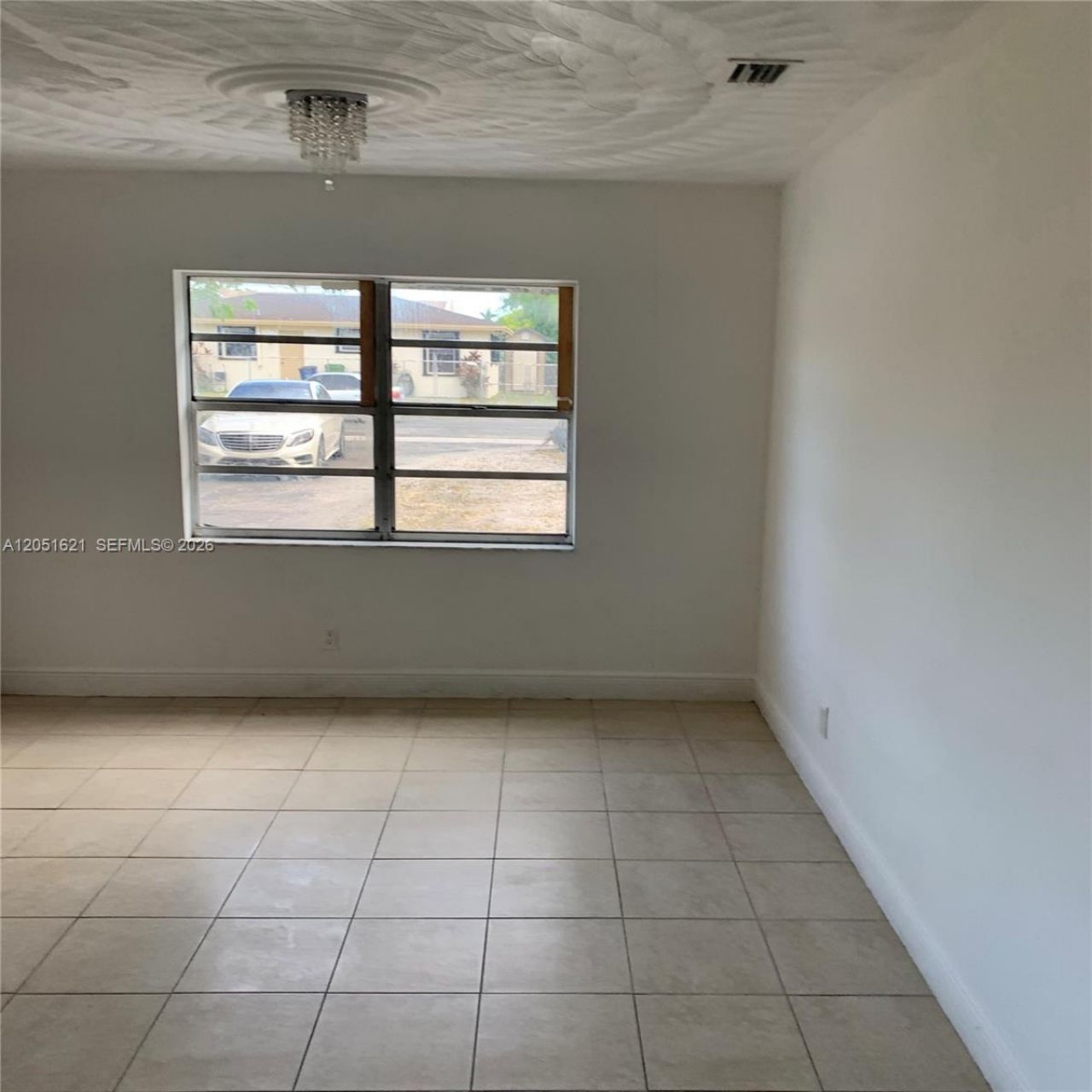 308 NW 9th St, Hallandale Beach, FL 33009 Photo