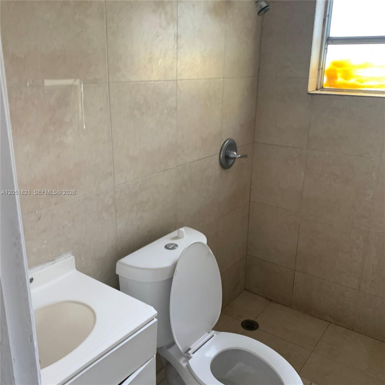 308 NW 9th St, Hallandale Beach, FL 33009 Photo