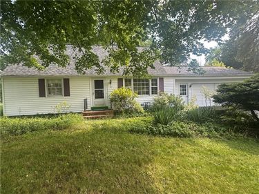 51 Robert Road, Penfield, NY 14526