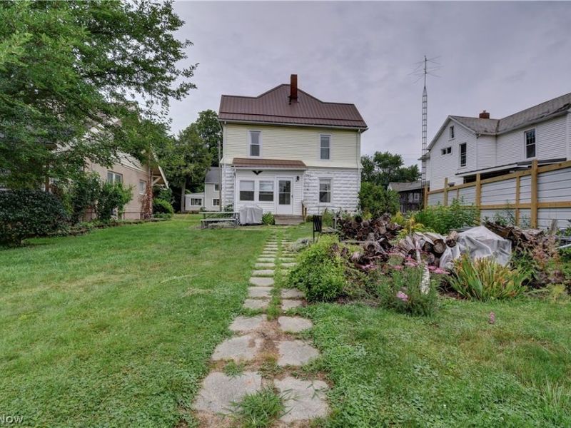442 Main Street W, Beach City, OH 44608 Photo 34