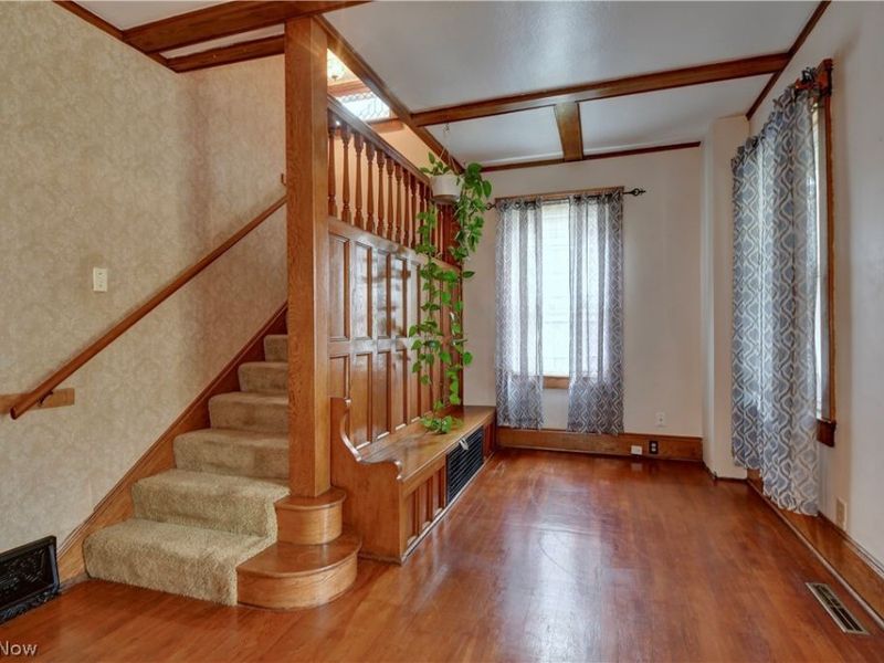 442 Main Street W, Beach City, OH 44608 Photo 4