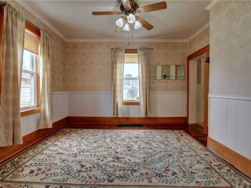 442 Main Street W, Beach City, OH 44608 Photo 8