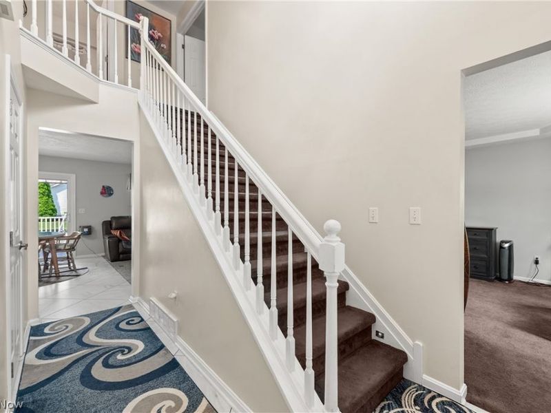 454 Golden Russett Boulevard, Amherst, OH 44001 Photo 20