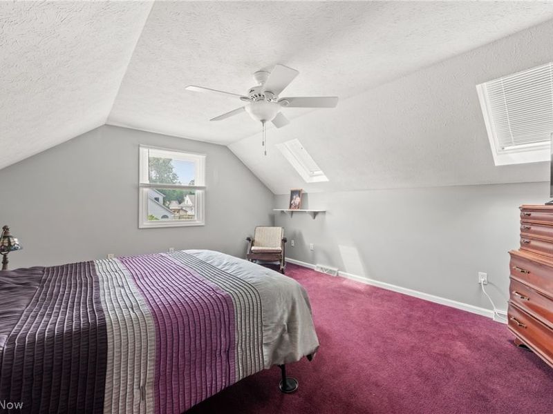 454 Golden Russett Boulevard, Amherst, OH 44001 Photo 34