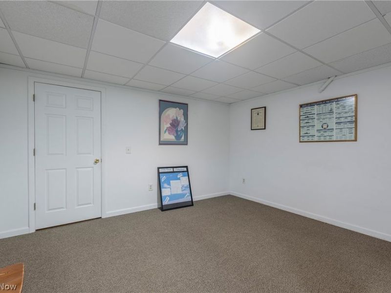 454 Golden Russett Boulevard, Amherst, OH 44001 Photo 38