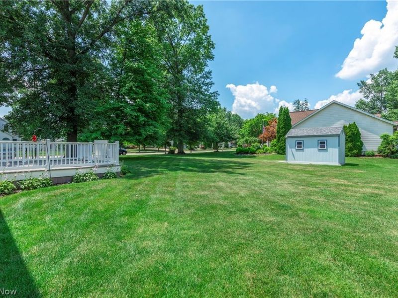 454 Golden Russett Boulevard, Amherst, OH 44001 Photo 47