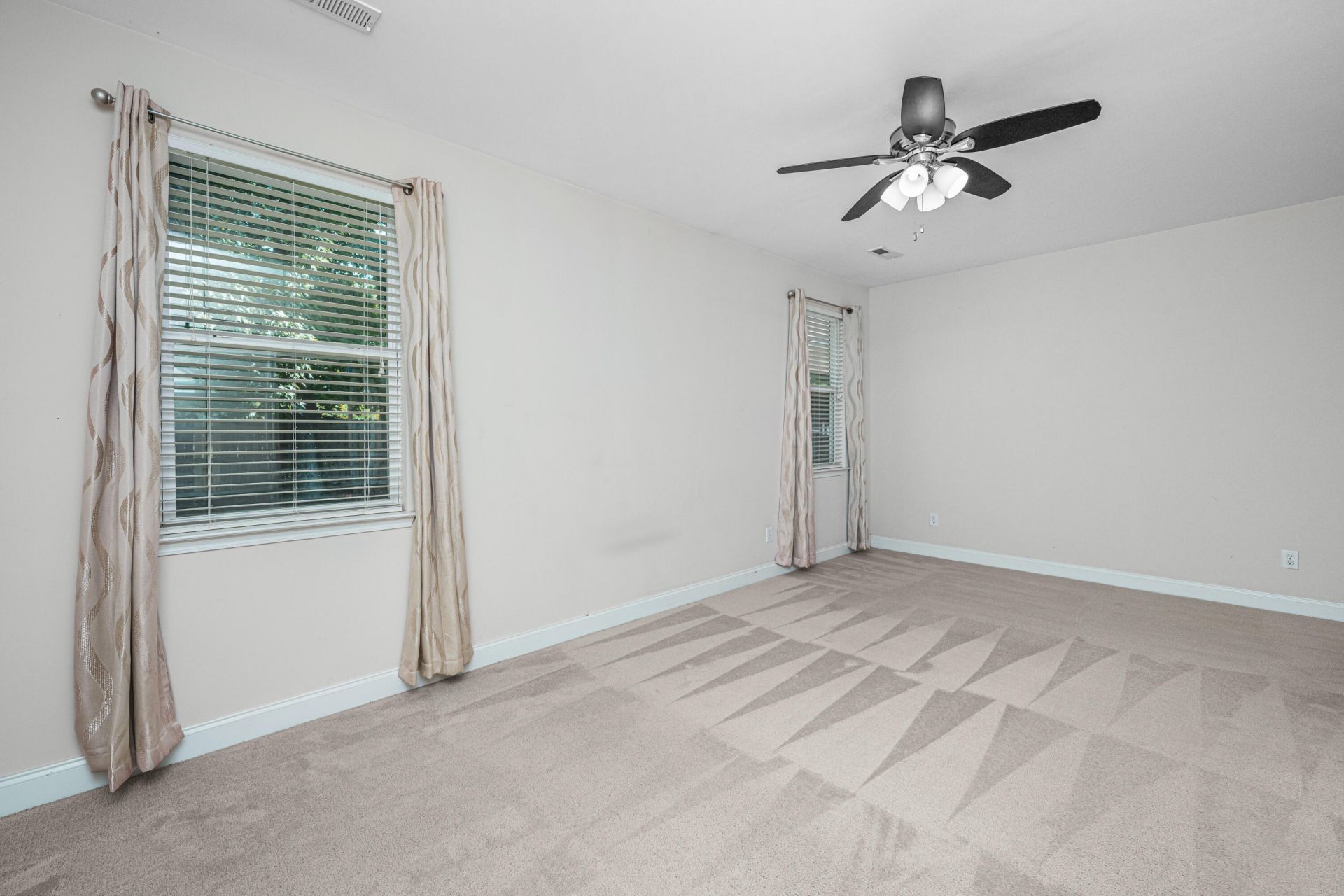 636 Grassy Hill Road Photo 19