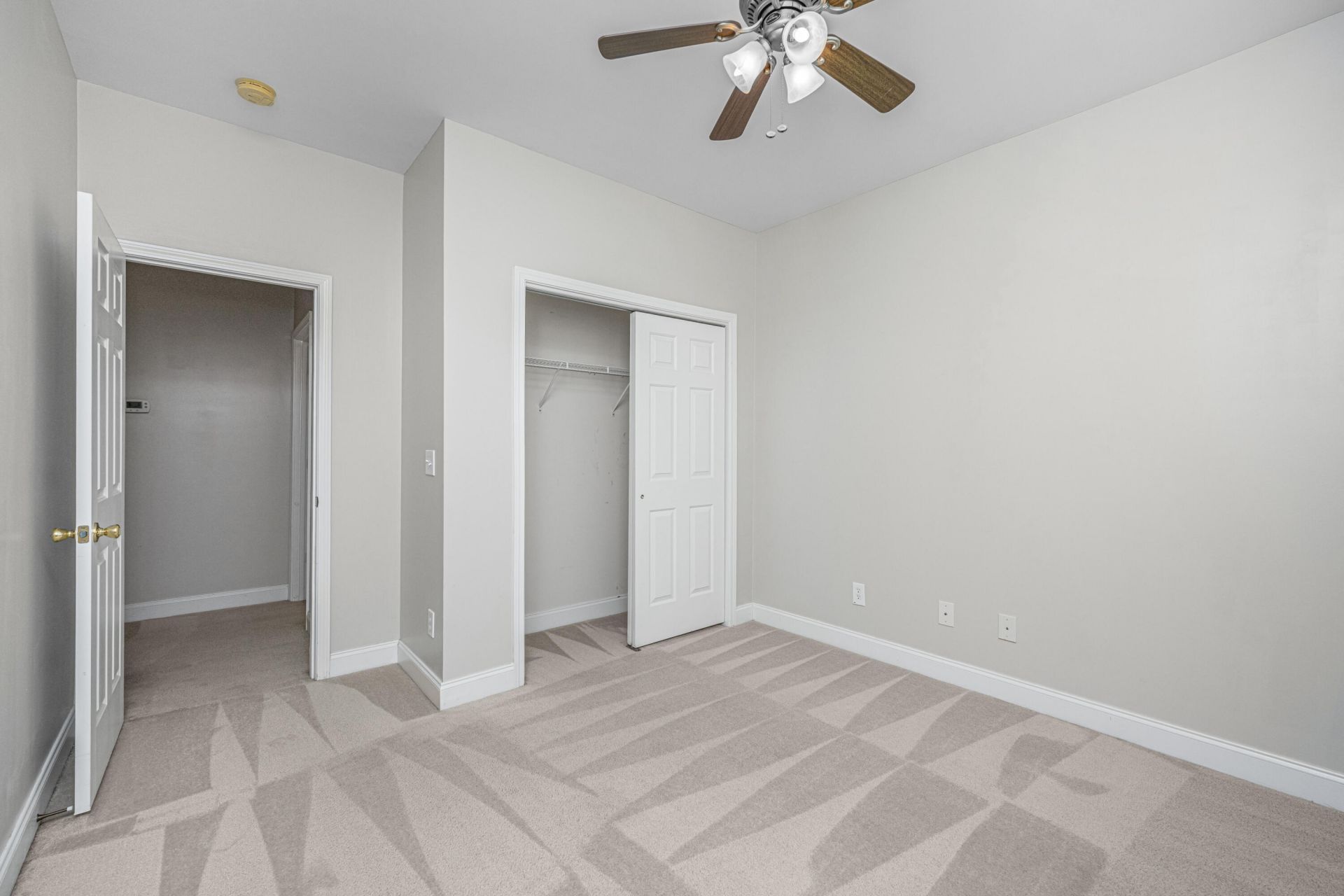 636 Grassy Hill Road Photo 25