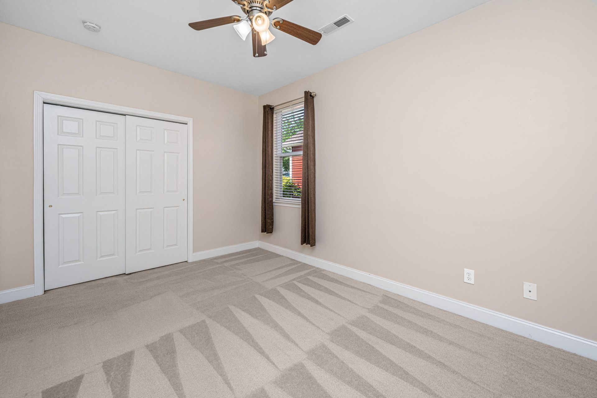 636 Grassy Hill Road Photo 30