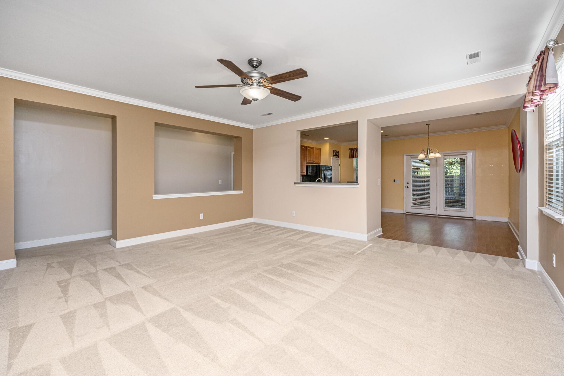 636 Grassy Hill Road Photo 5