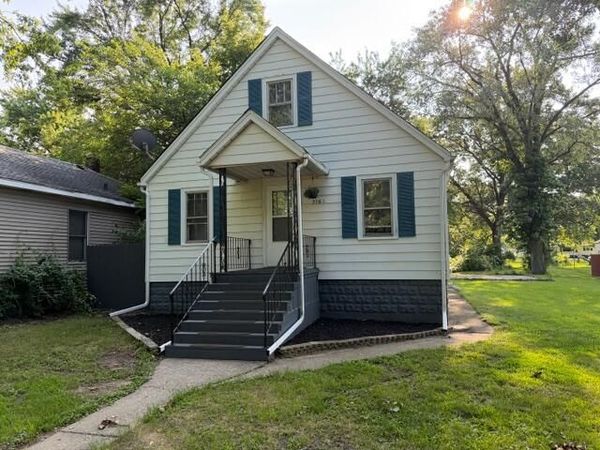 3760 Maple Street, Hobart, IN 46342