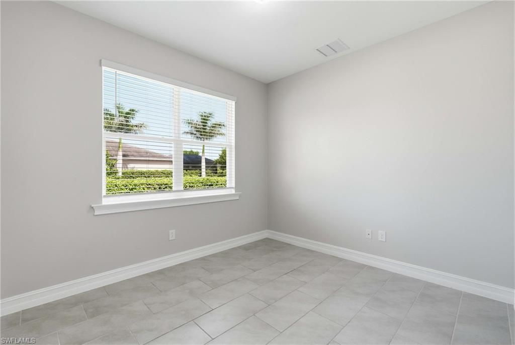 28056 Seasons Tide Ave , Bonita Springs, FL 34135 Photo
