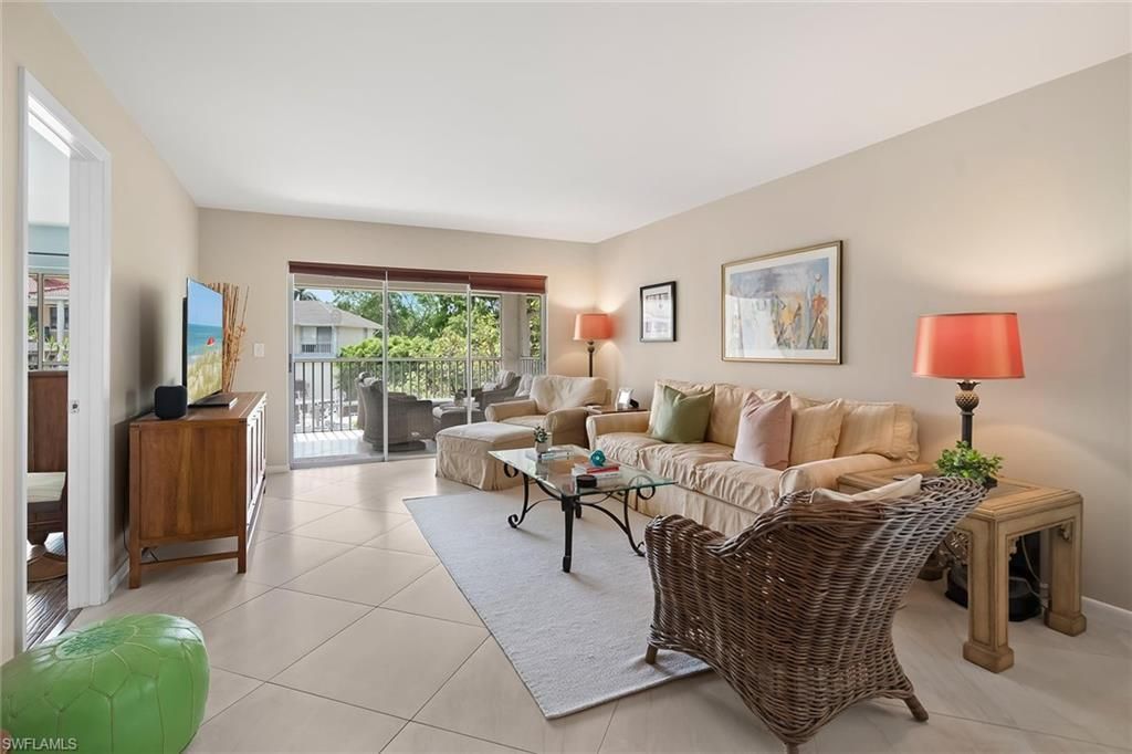 1435 Blue Point Ave, Unit 1435, Naples, FL 34102 Photo