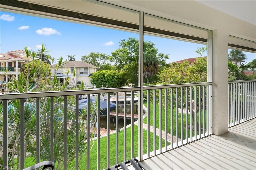 1435 Blue Point Ave, Unit 1435, Naples, FL 34102 Photo