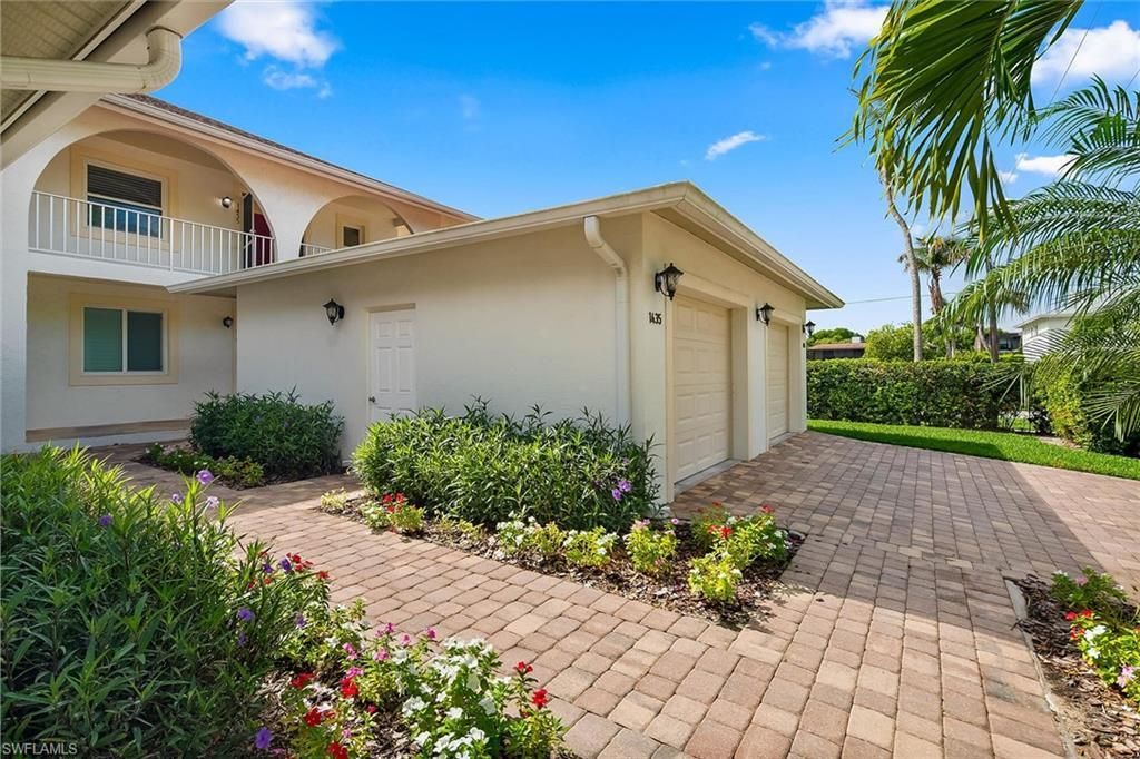 1435 Blue Point Ave, Unit 1435, Naples, FL 34102 Photo