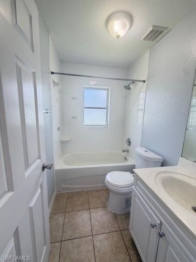 3950 Sunset Rd , Lehigh Acres, FL 33971 Photo