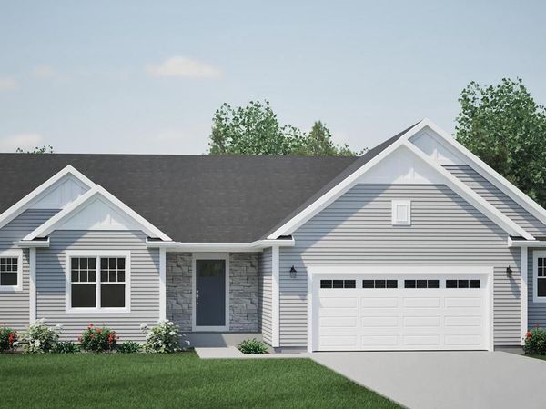 1853 Emerald COURT, Hartford, WI 53027