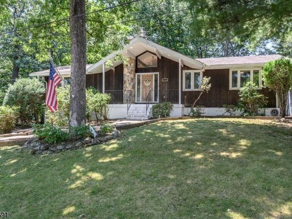 1 Lewis St, Haledon, NJ 07508