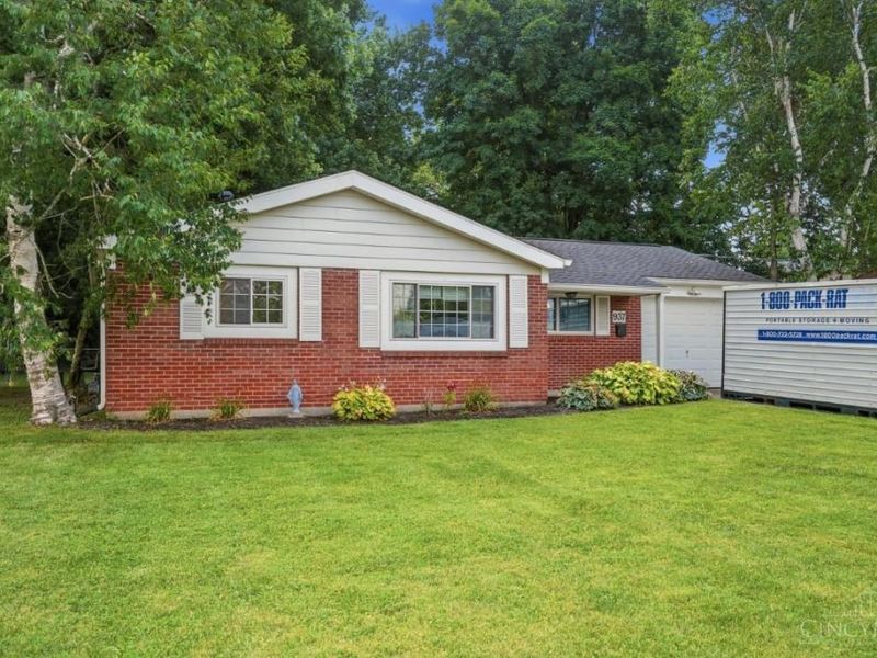 937 Wesleyan Drive, Fairfield, OH 45014 Photo 3