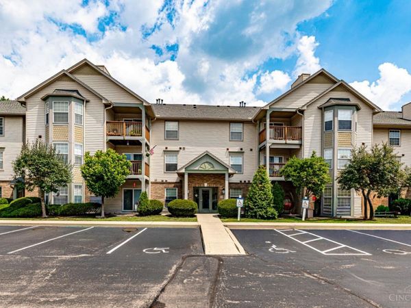 4931 N Arbor Woods Court, Cincinnati, OH 45248