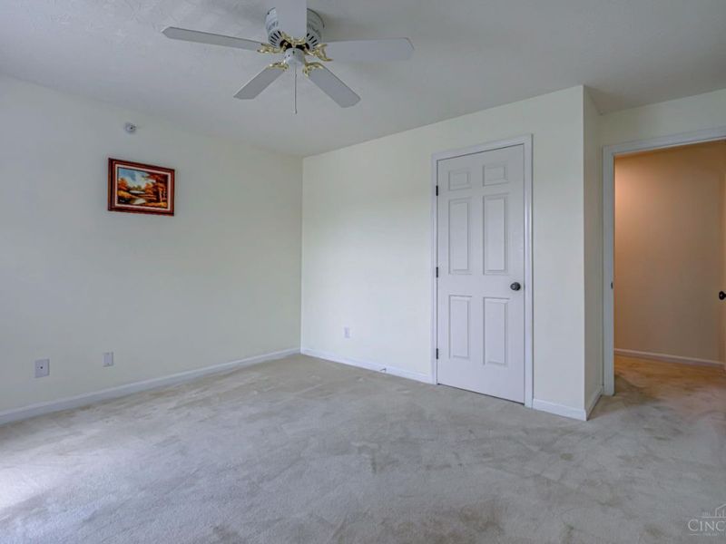 4931 N Arbor Woods Court, Green Township, OH 45248 Photo 14