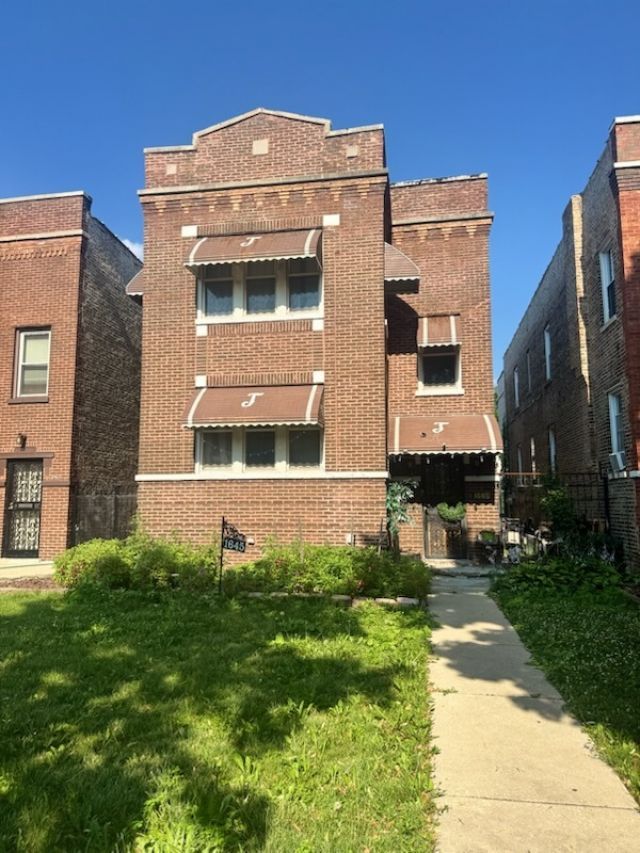 1645 N Mayfield Avenue, Chicago, IL 60639 Main Photo