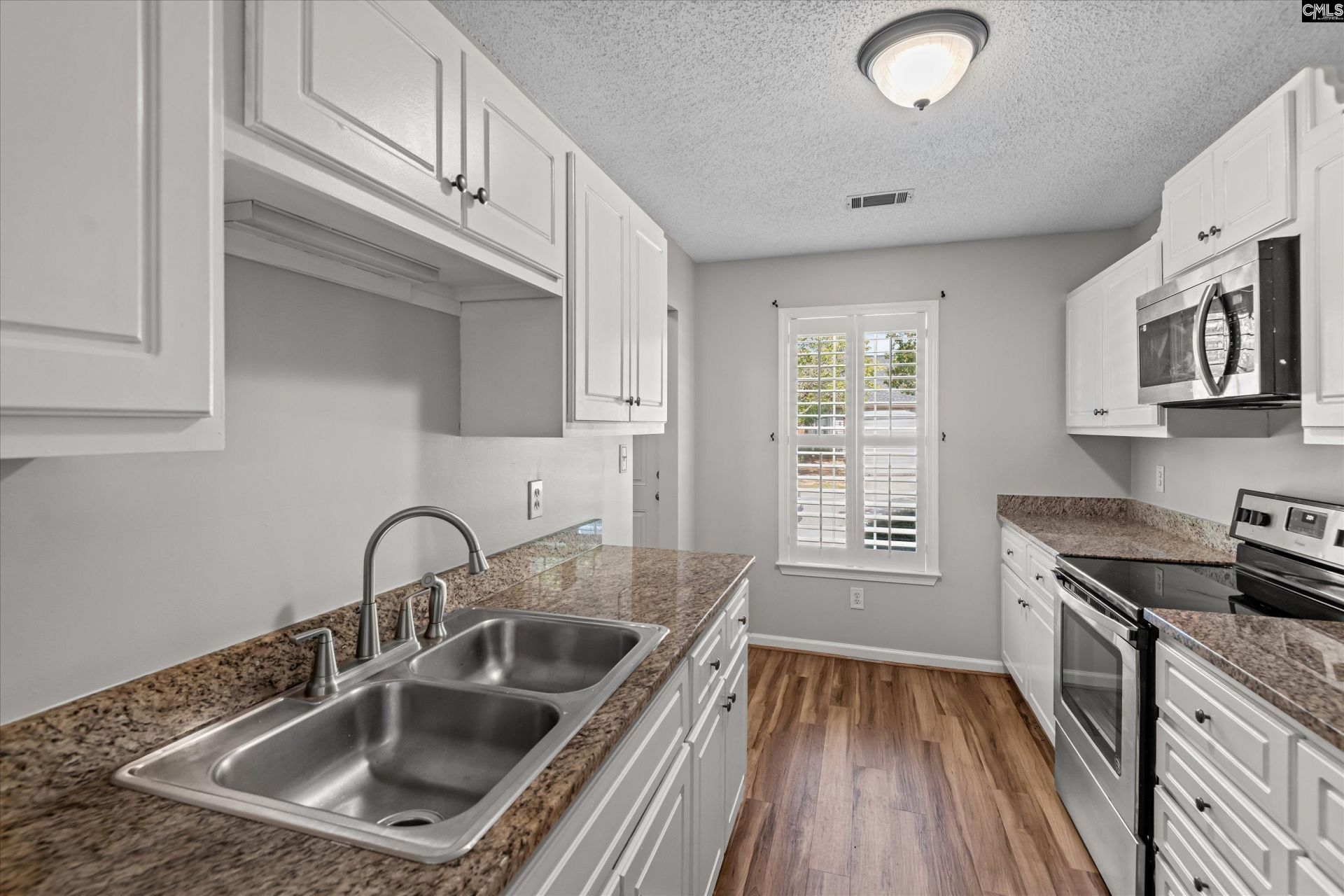 215 Twin Eagles Drive Photo 13
