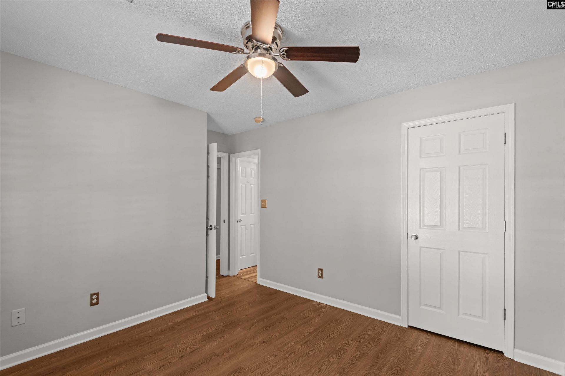 215 Twin Eagles Drive Photo 23