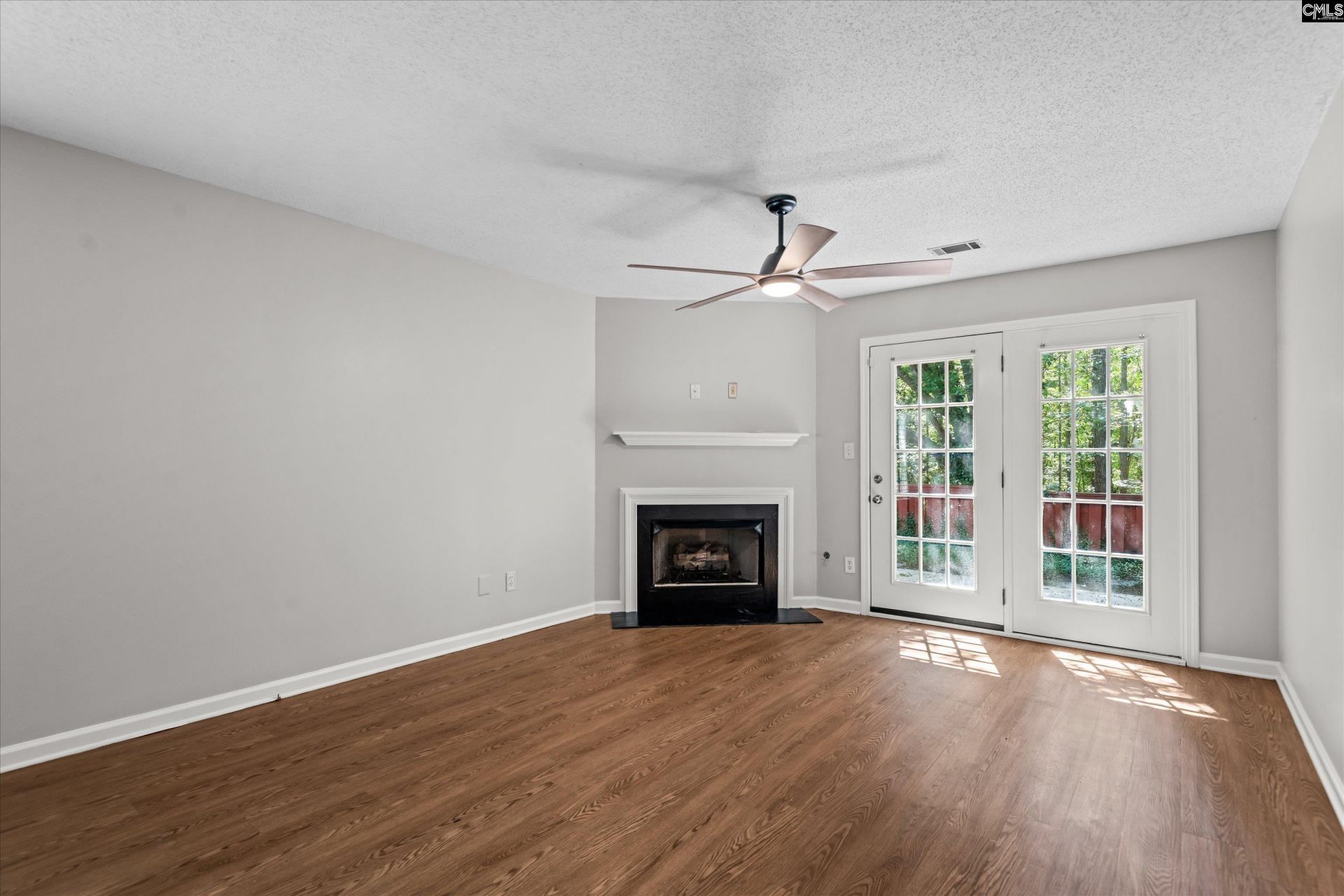 215 Twin Eagles Drive Photo 6