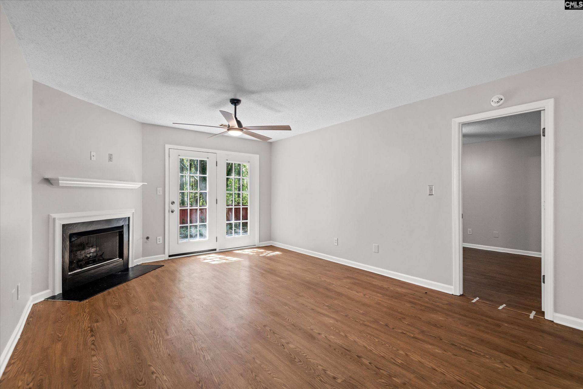 215 Twin Eagles Drive Photo 7
