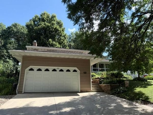 4120 3rd Street NW, Rochester, MN 55901
