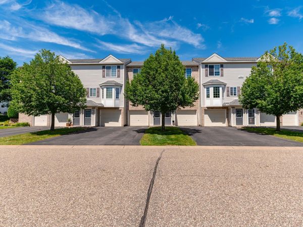 4960 Emmit Drive N, Unit 6, Hugo, MN 55038