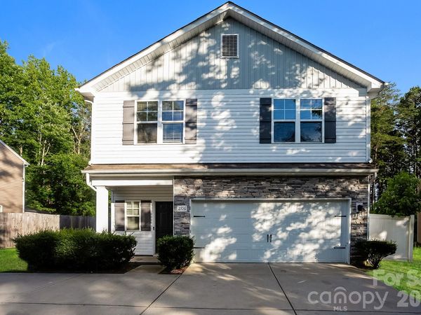2706 Mt Holly Huntersville Road , Charlotte, NC 28214