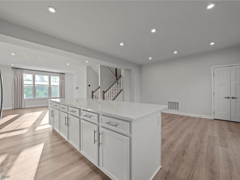 1377 Chateau Place, Avon, OH 44011 Photo 11