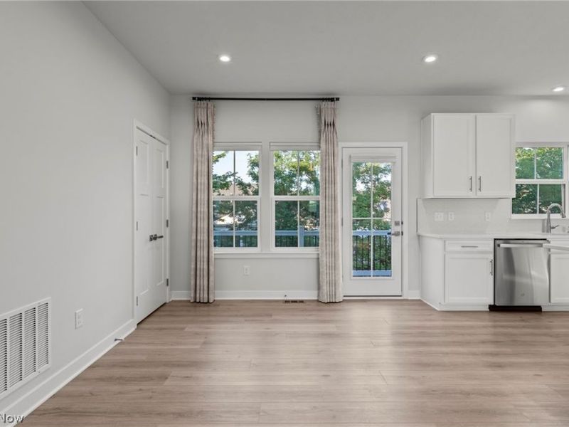 1377 Chateau Place, Avon, OH 44011 Photo 15