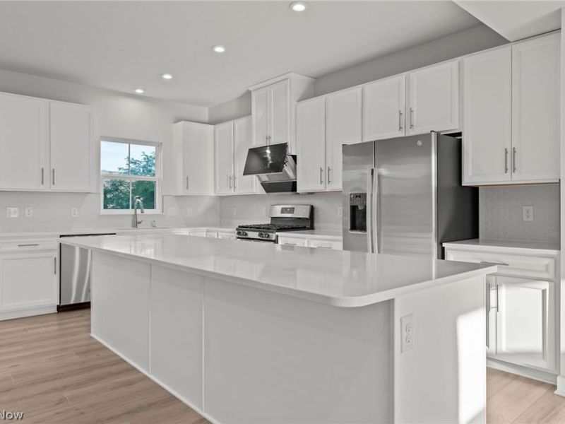 1377 Chateau Place, Avon, OH 44011 Photo 7