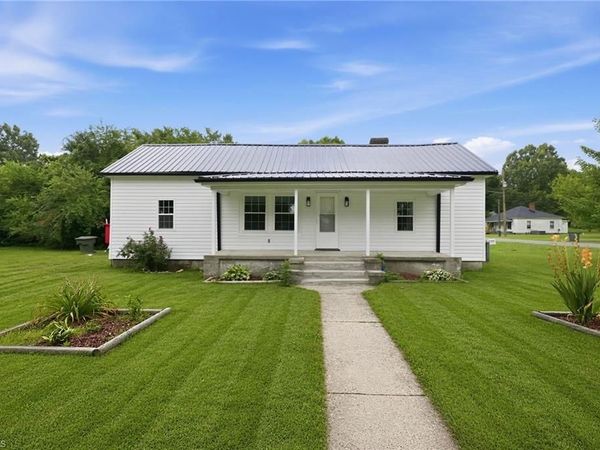 1202 Ridge Avenue , Eden, NC 27288