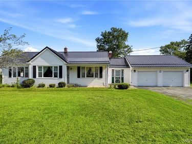 7304 Michael Road , Buffalo, NY 14127